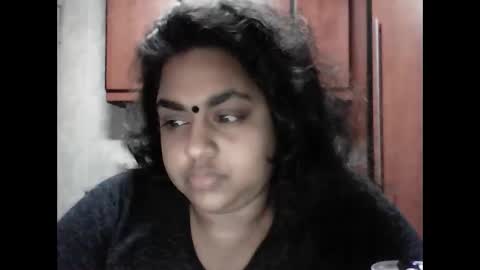 Snapshot of indianpooja1027 chatting on 10/03/25, 08:17 indianpooja1027 online show from 10/03/25, 08:17