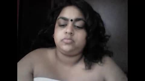 Snapshot of indianpooja1027 chatting on 12/22/25, 06:21 indianpooja1027 online show from 12/22/25, 06:21