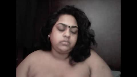 Snapshot of indianpooja1027 chatting on 04/09/26, 07:58 indianpooja1027 online show from 04/09/26, 07:58