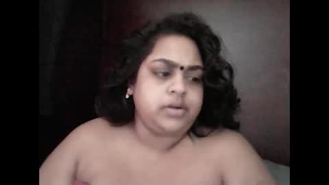 Snapshot of indianpooja1027 chatting on 04/10/26, 07:46 indianpooja1027 online show from 04/10/26, 07:46