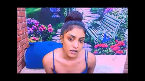 indianpretty1 online show from 12/20/25, 06:53