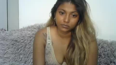 indianqtpie6 online show from 11/12/25, 06:30