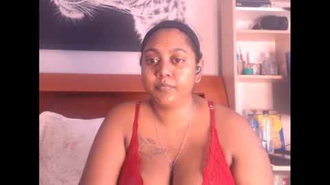 Snapshot of indianruby21 chatting on 02/14/25, 12:47 indianruby21 online show from 02/14/25, 12:47