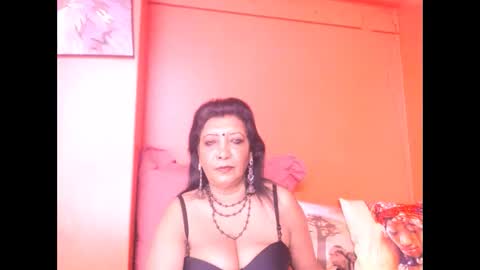 indiansarika65 online show from 11/10/25, 03:38