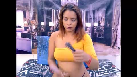 indiansexyass4u2luv online show from 03/28/26, 09:25