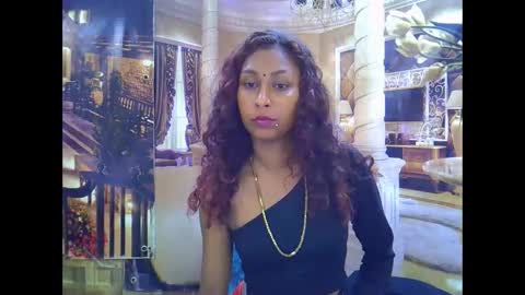 indiansexybutt4u2luv online show from 02/06/26, 03:59