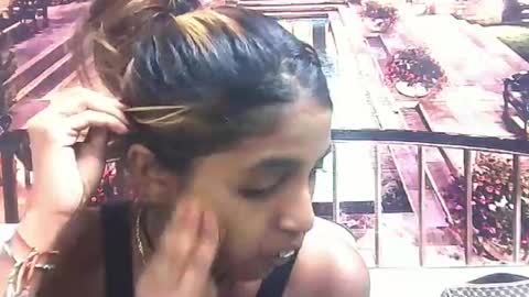 indiansexyslender4u2luv online show from 01/20/25, 06:21