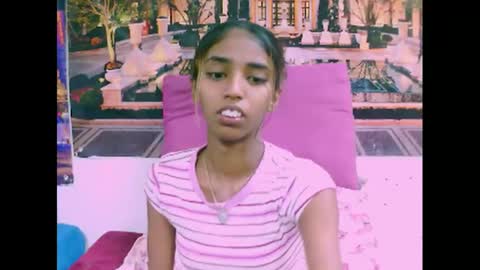 indiansexyslender4u2luv online show from 01/26/25, 06:07