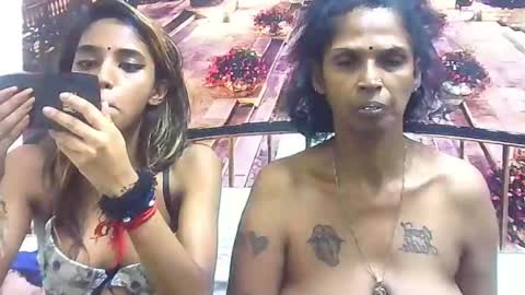 indiansexyslender4u2luv online show from 03/07/25, 08:56