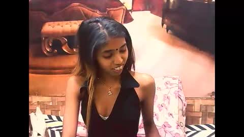 indiansexyslender4u2luv online show from 09/13/25, 05:07
