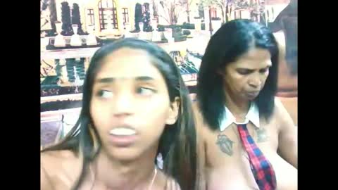 indiansexyslender4u2luv online show from 10/22/25, 05:52