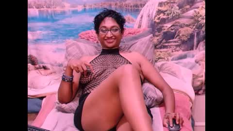 Snapshot of indianspicy69 chatting on 01/31/25, 08:43 Shreya online show from 01/31/25, 08:43