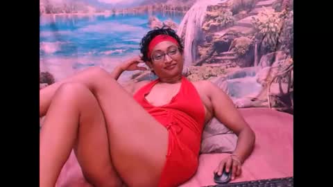 Snapshot of indianspicy69 chatting on 02/04/25, 09:10 Shreya online show from 02/04/25, 09:10