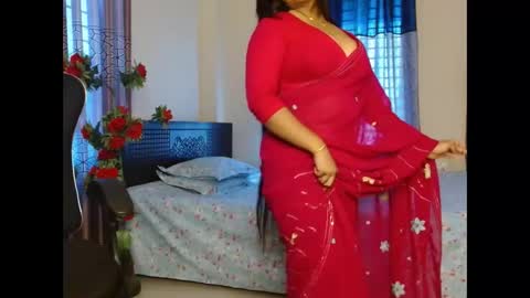 tina online show from 11/19/25, 07:19