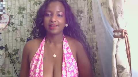 Snapshot of indiantina01 chatting on 01/28/25, 07:00 tina online show from 01/28/25, 07:00