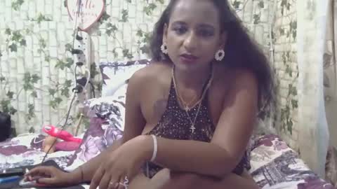 Snapshot of indiantina01 chatting on 02/25/25, 06:31 tina online show from 02/25/25, 06:31