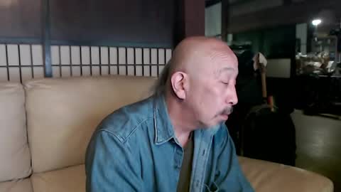 Ash online show from 05/21/26, 04:30