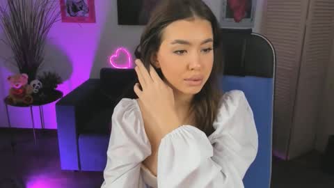 INDIGO online show from 11/22/25, 04:55