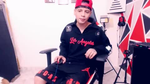 matias online show from 12/16/25, 06:13