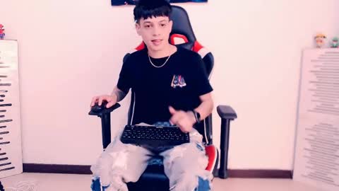 matias online show from 04/30/26, 03:18