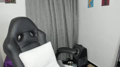 Snapshot of indra_cam chatting on 05/31/26, 03:04 Diana online show from 05/31/26, 03:04