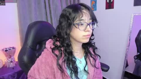 Snapshot of indra_cam chatting on 06/03/26, 04:15 Diana online show from 06/03/26, 04:15