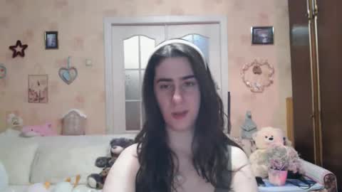 Inna  online show from 11/14/25, 10:18