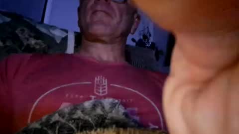 inertiageek9999 online show from 09/23/25, 06:27