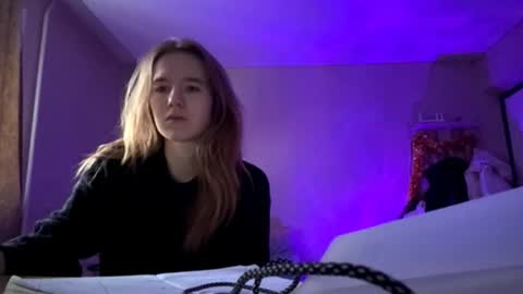 Snapshot of inespacheco chatting on 02/24/26, 01:31 Sofia online show from 02/24/26, 01:31