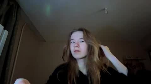 Sofia online show from 04/12/26, 06:13