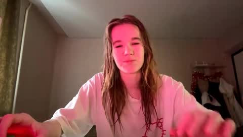 Sofia online show from 04/21/26, 02:23