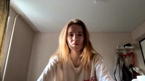 Snapshot of inespacheco chatting on 06/10/26, 01:43 Sofia online show from 06/10/26, 01:43