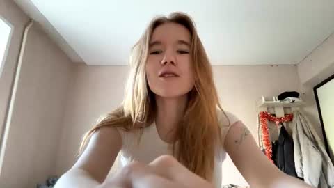Snapshot of inespacheco chatting on 07/04/26, 01:39 Sofia online show from 07/04/26, 01:39