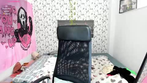 Snapshot of iness_lex chatting on 06/18/26, 09:47 iness_lex online show from 06/18/26, 09:47