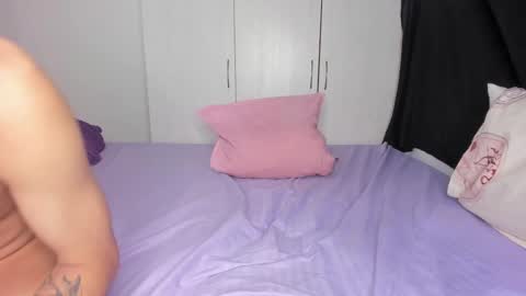 Samantha and chris online show from 03/11/25, 06:21