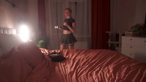 Snapshot of infinitysoul_ chatting on 01/17/25, 06:02 Alexa..  Inst     Fansly infinitysoul  online show from 01/17/25, 06:02