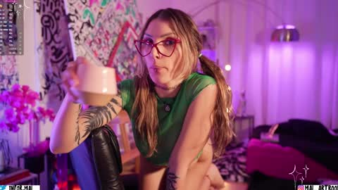 MAL ---  online show from 01/17/25, 04:17