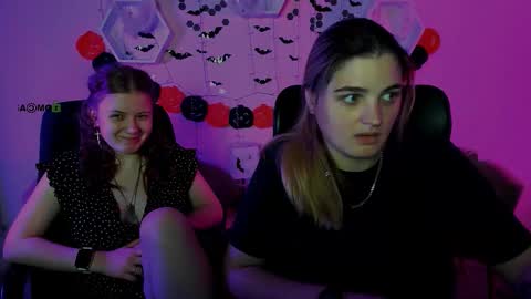 inga_gree online show from 10/28/25, 08:44