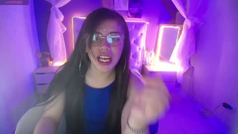 Snapshot of ingrid_casas chatting on 12/03/24, 02:49 Ingrid petite online show from 12/03/24, 02:49