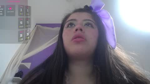Snapshot of ingrid_casas chatting on 02/04/25, 10:34 Ingrid petite online show from 02/04/25, 10:34