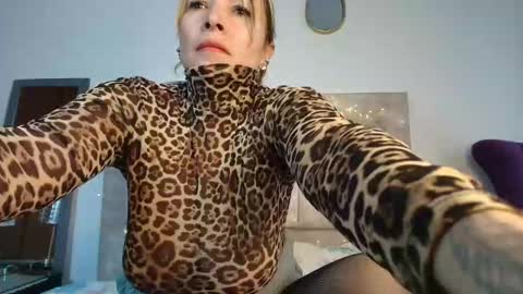            online show from 01/14/26, 01:50