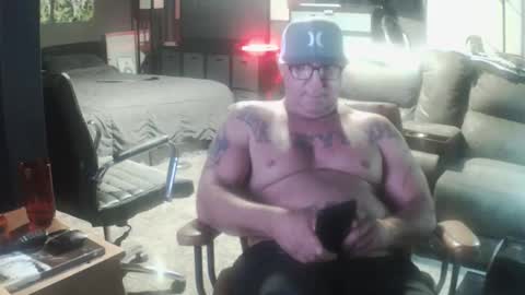 init2dentit online show from 03/11/26, 07:58