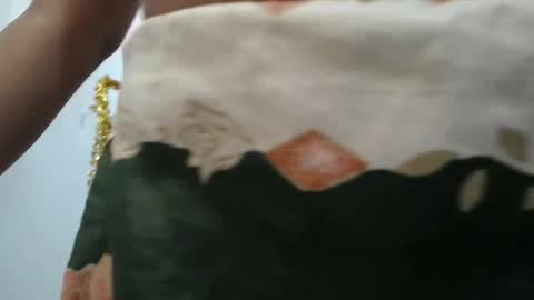 Iniya online show from 02/28/25, 04:20