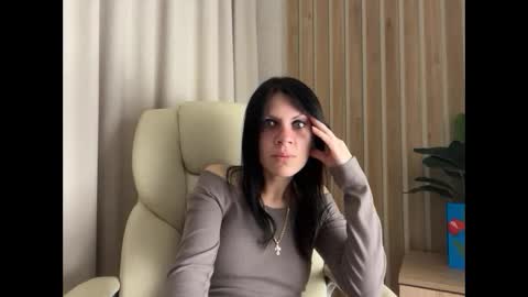 Snapshot of injaathome chatting on 04/25/26, 06:16 InjaAtHome online show from 04/25/26, 06:16