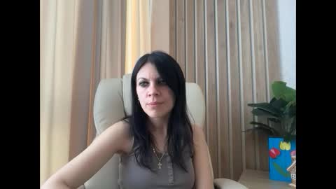 Snapshot of injaathome chatting on 05/05/26, 06:21 InjaAtHome online show from 05/05/26, 06:21