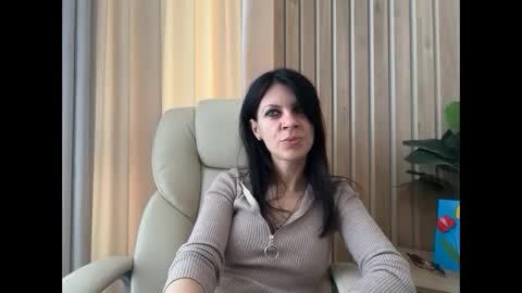 Snapshot of injaathome chatting on 05/24/26, 05:45 InjaAtHome online show from 05/24/26, 05:45