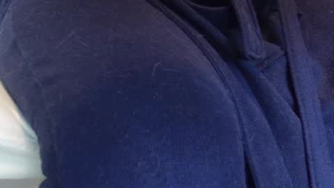 Snapshot of injmolder2 chatting on 02/09/25, 02:07 Hanging Out online show from 02/09/25, 02:07