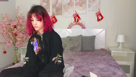 Snapshot of ink_pleasure chatting on 12/20/24, 11:00 Pleasure With Rita online show from 12/20/24, 11:00