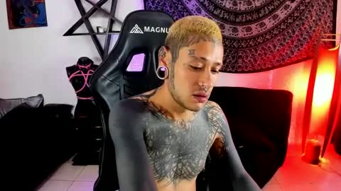 Dani  online show from 09/28/25, 09:20