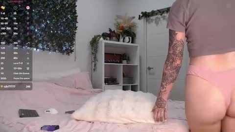 Inkedangelofficial online show from 02/09/26, 11:42